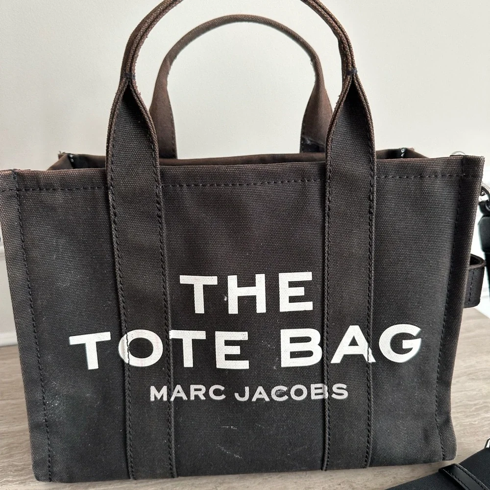 Marc Jacobs Black Canvas Tote Bag - Picture 7 of 11